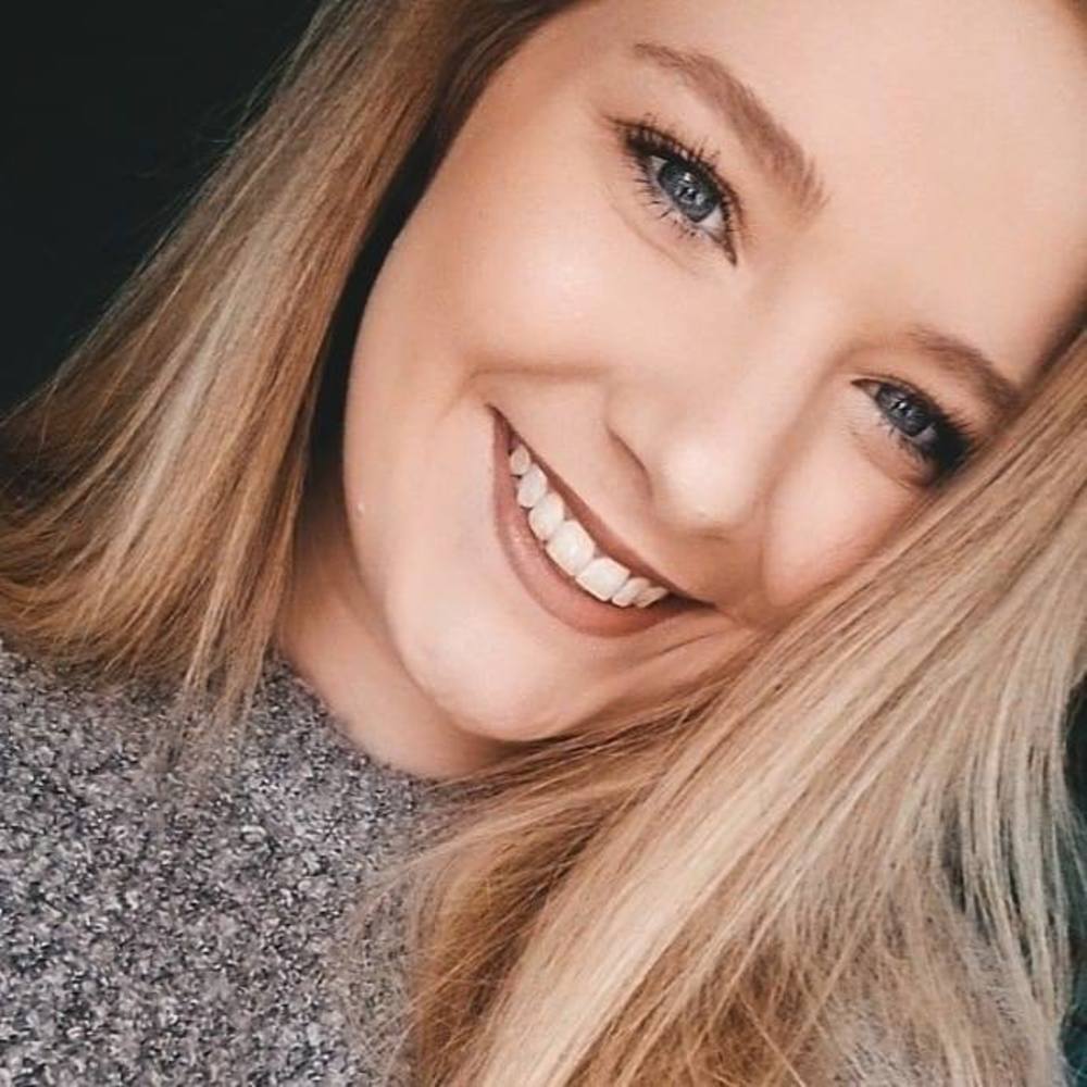 Meet your Posher, Kaci